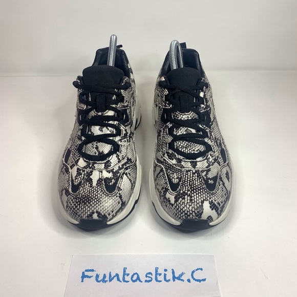 ❌SOLD❌ Bershka Snakeskin Print Platform Sneakers Shoes Womens Sz EU: 39, US: 8.5 - Picture 2 of 11